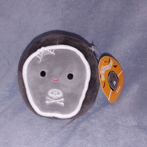 Squishmallows 5" Alva Gray Skull Plush
